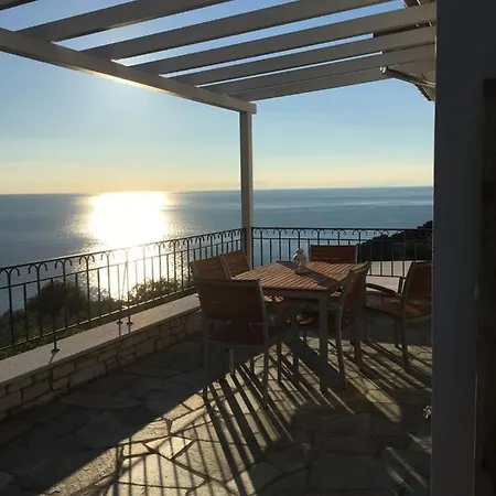Aparthotel Moses 4*