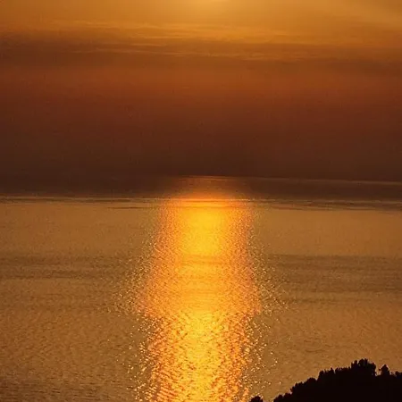 Moses Apart Otel Chorefton