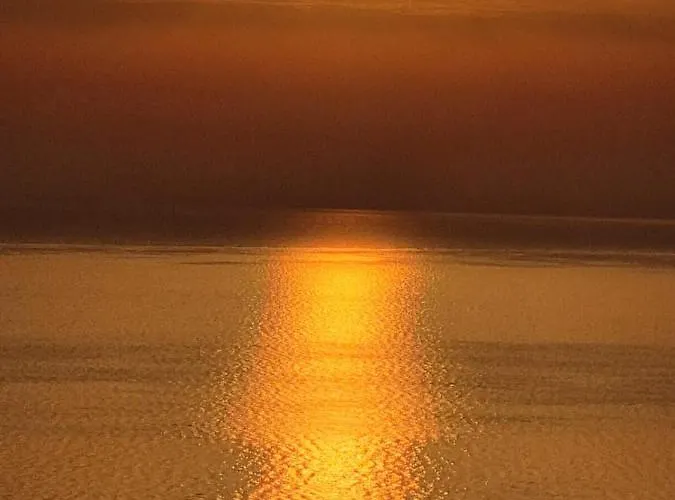 Moses Aparthotel Chorefton