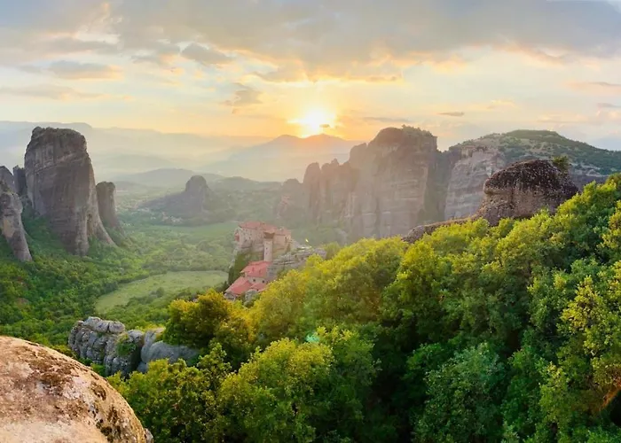 מלון דירות Moses 4*